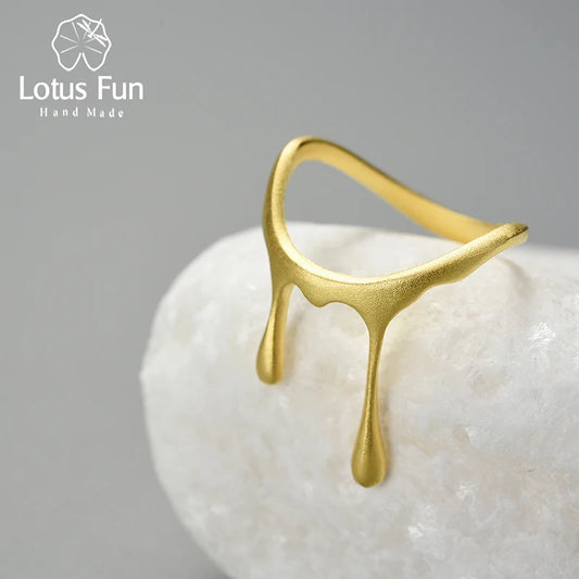 Honey Drop Fluid Ring