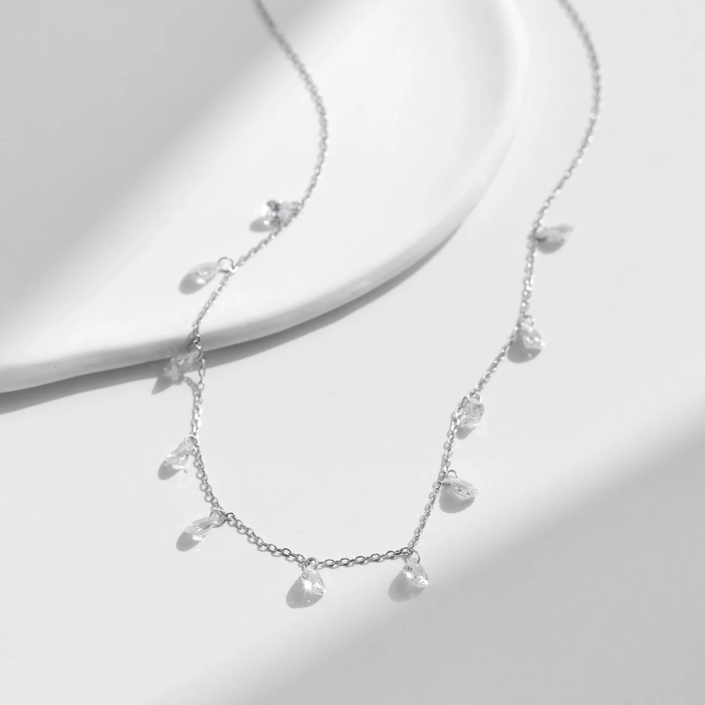 Stackable Clavicle Sparkling Zircon Neck Chain