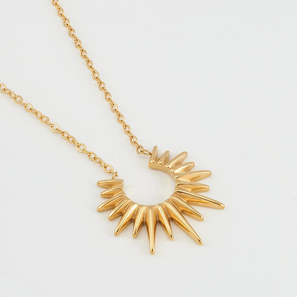 Flower Pendant Necklace