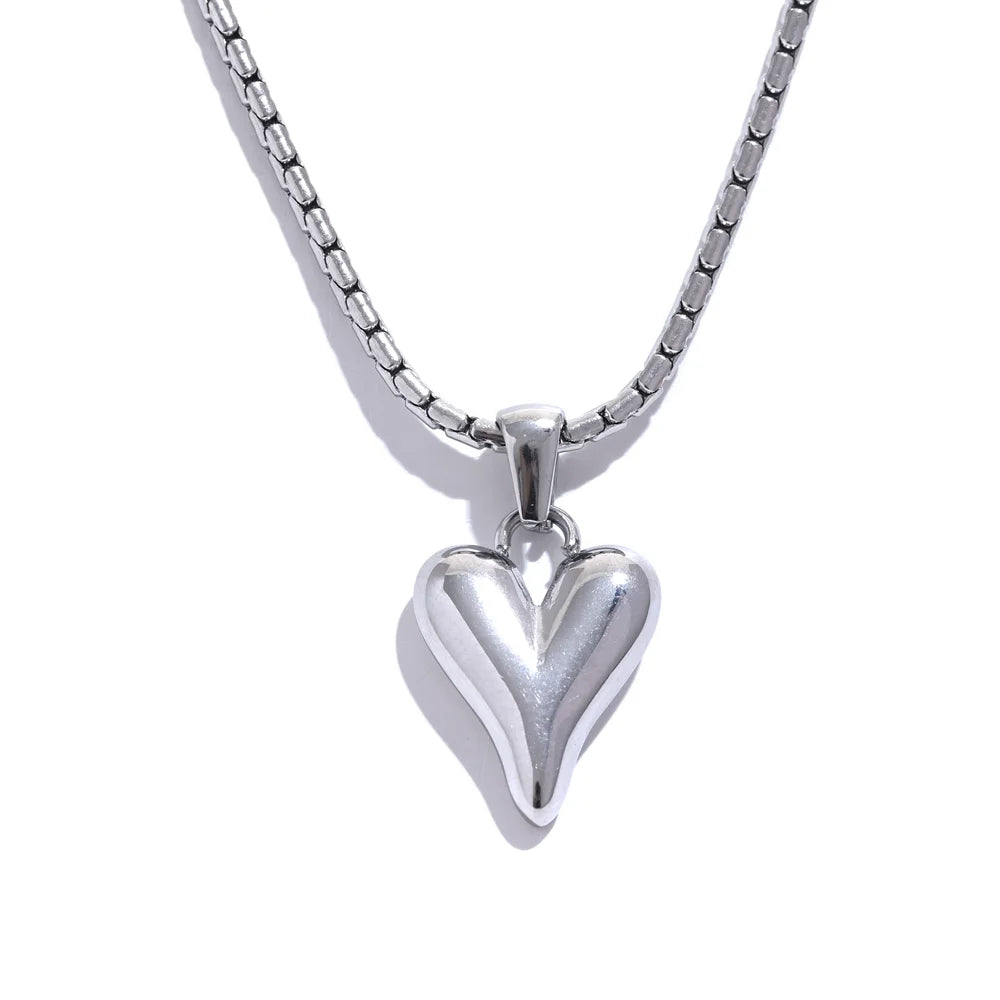 Temperament Heart Pendant Chain Necklace