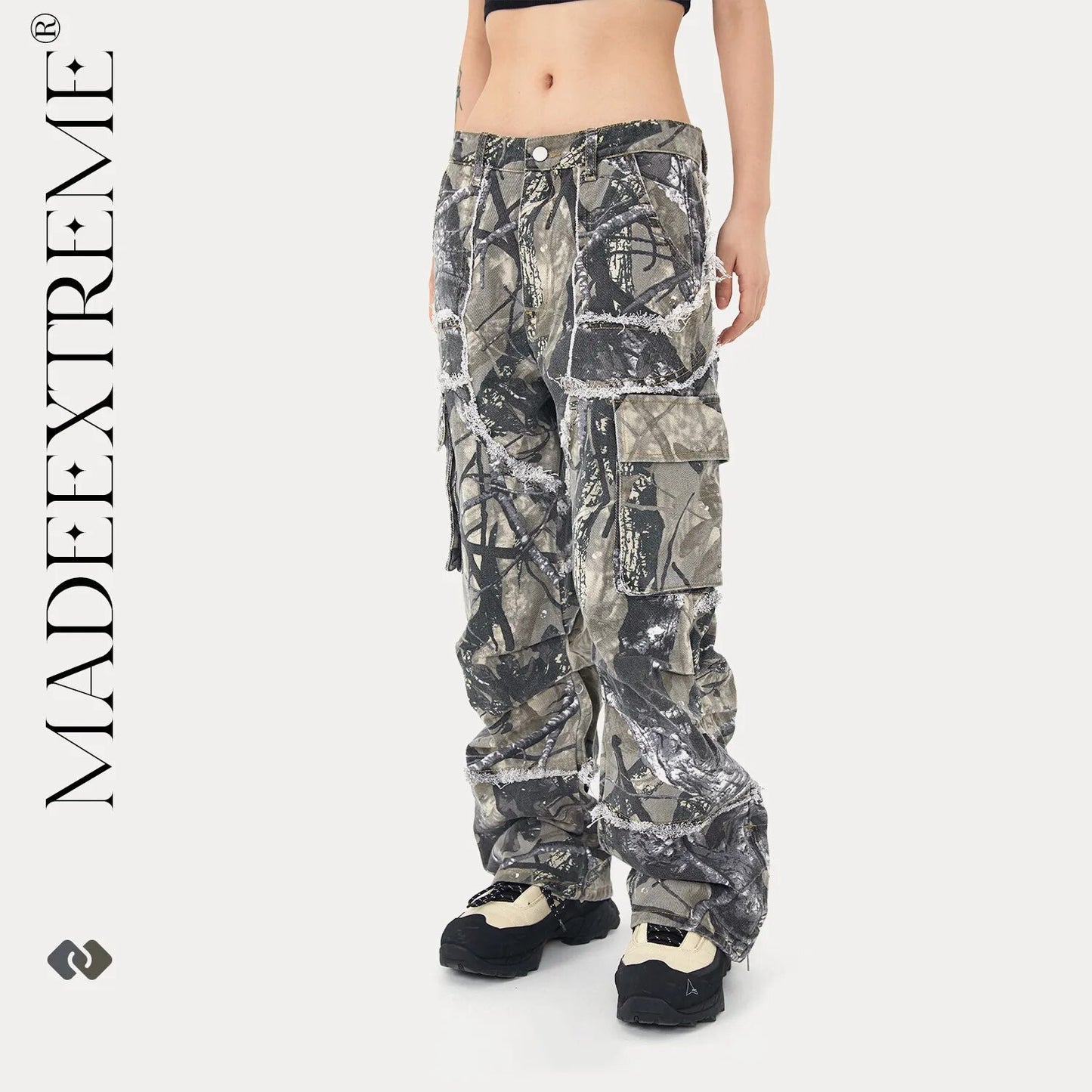 MADE EXTREME Jungle Camo Leaf Baggy Cargo Pants