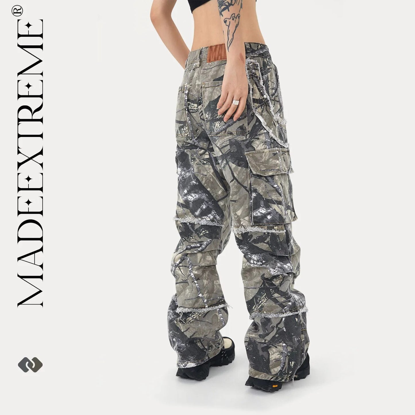 MADE EXTREME Jungle Camo Leaf Baggy Cargo Pants