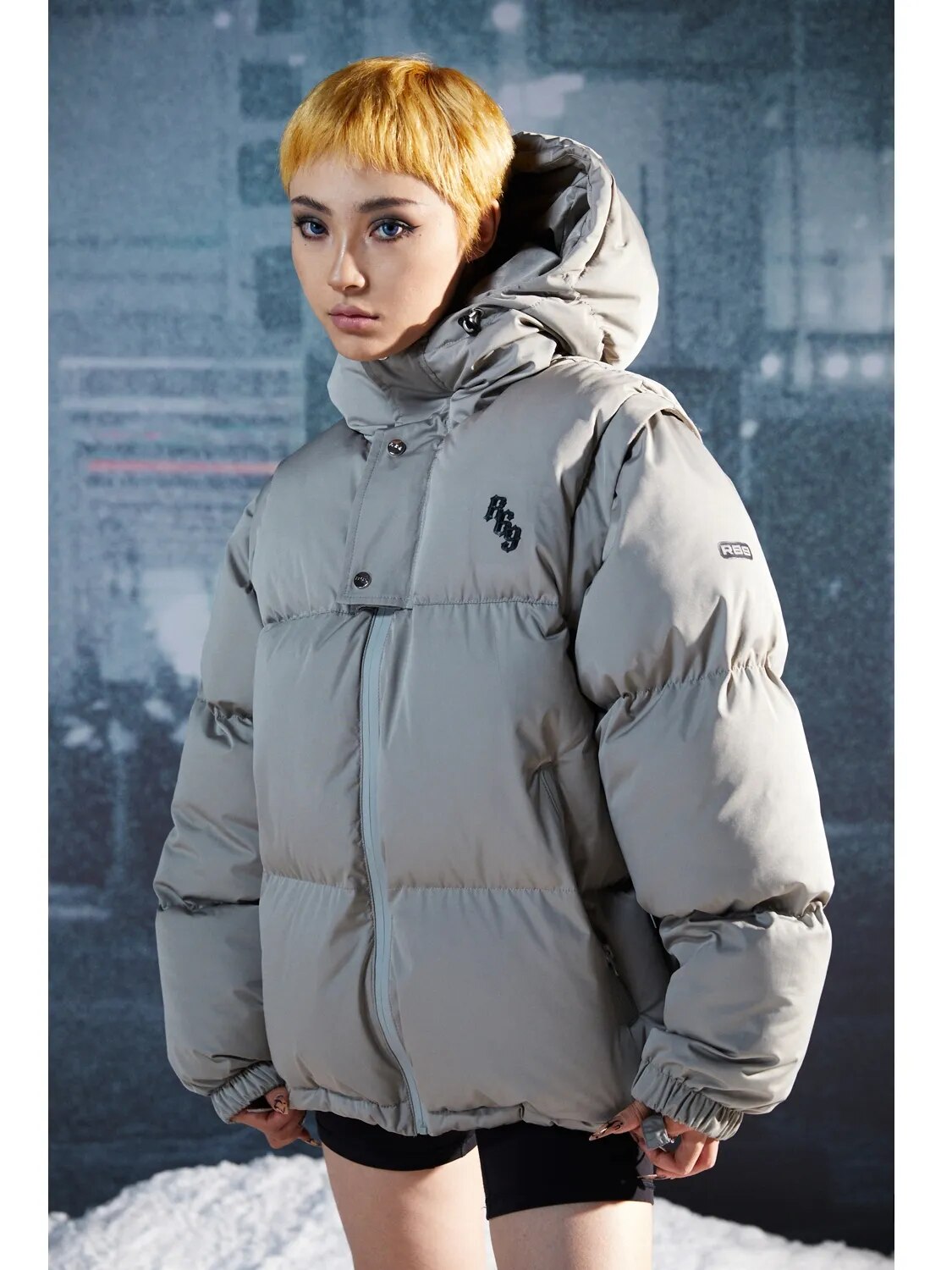 R69 Hooded Puffer Jacket